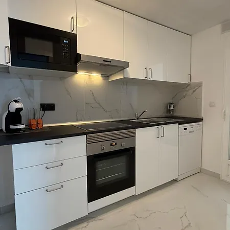 Torre Monaco בנידורם