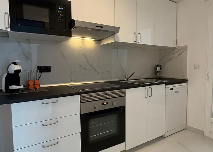 Torre Monaco בנידורם