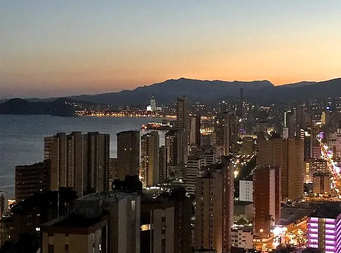 Torre Monaco דירה בנידורם